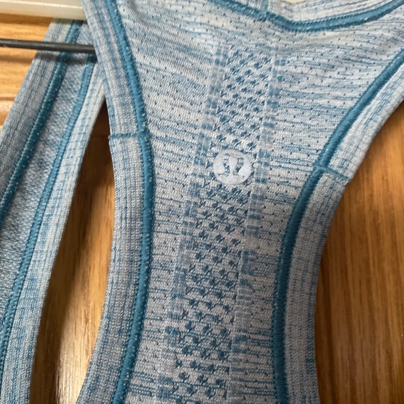 Lululemon Swiftly Tank - Picture 3 of 4